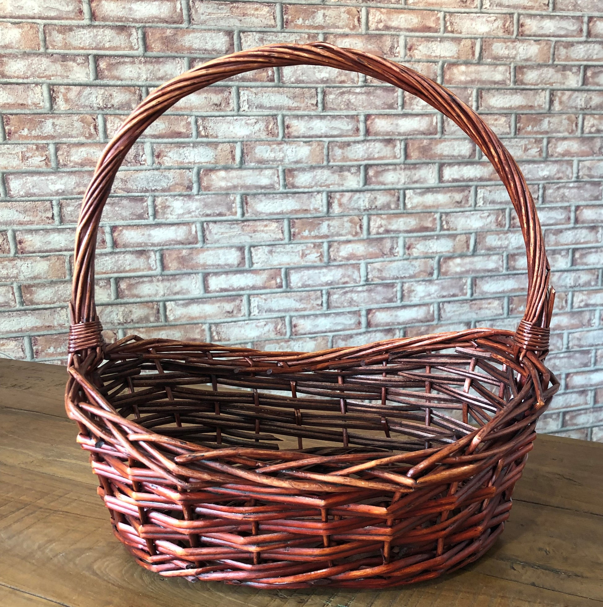 Medium Gift Basket with Handle, 6-8 Items - Mountain Man Nut & Fruit Co